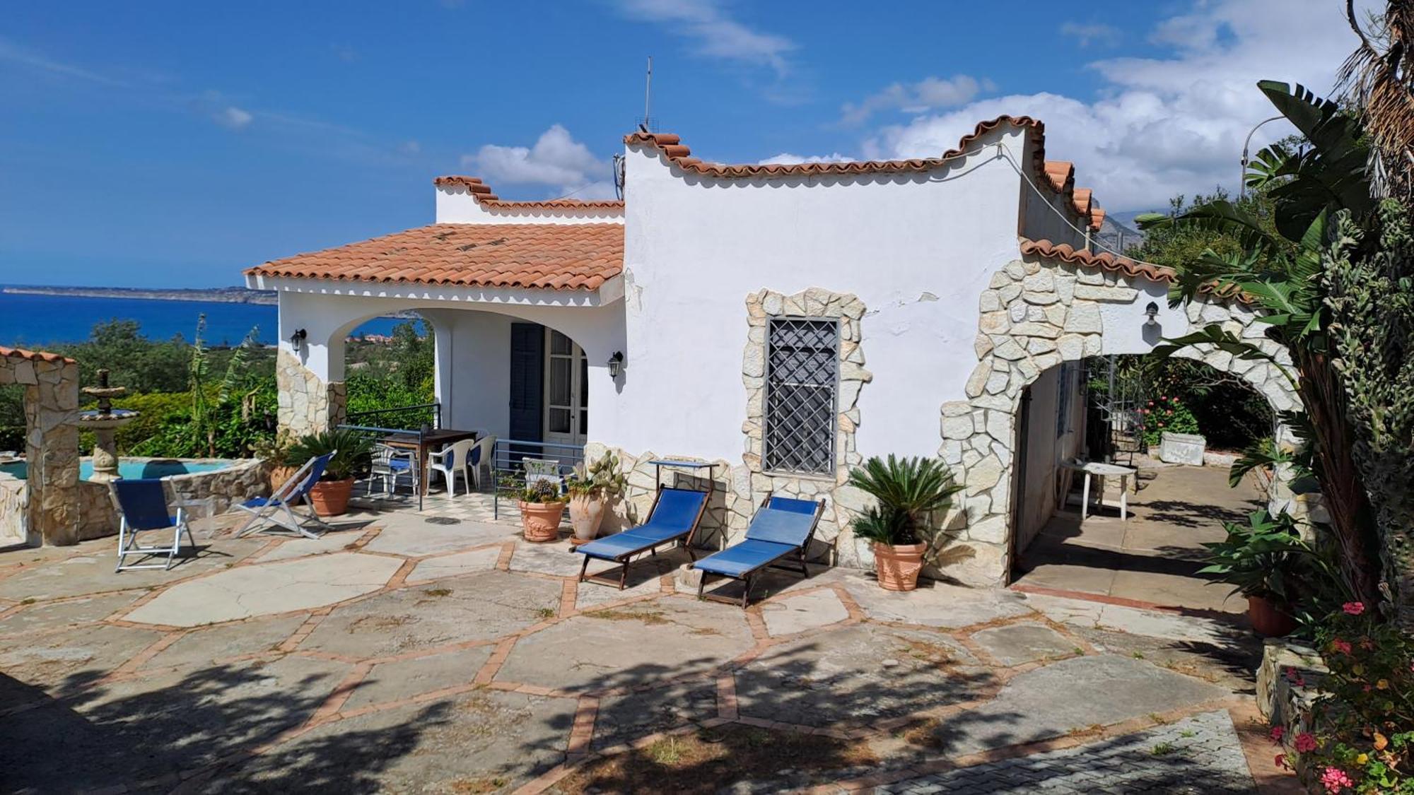 Villa Belvedere Michelle Trappeto  Exterior photo