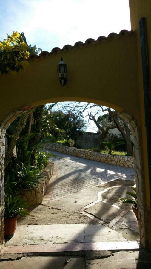 Villa Belvedere Michelle Trappeto  Exterior photo
