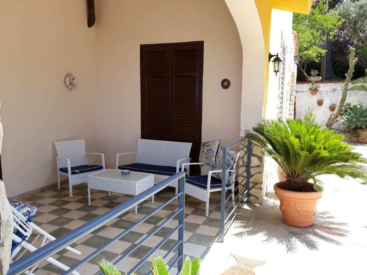 Villa Belvedere Michelle Trappeto  Exterior photo